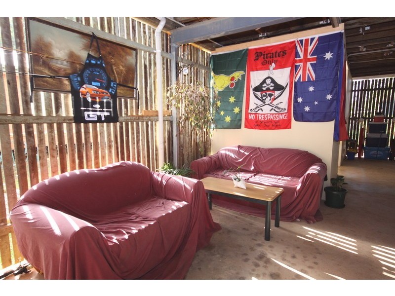 10 Double Bay Street, Macleay Island QLD 4184