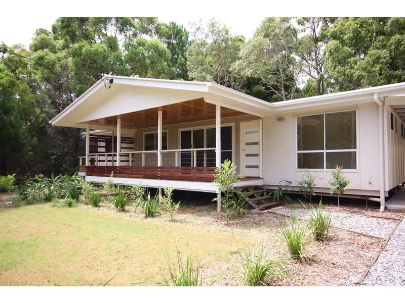 37 Alexander Street, Macleay Island QLD 4184