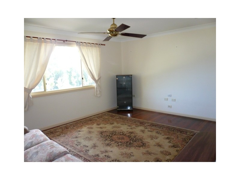 54 Scotts Road, Macleay Island QLD 4184