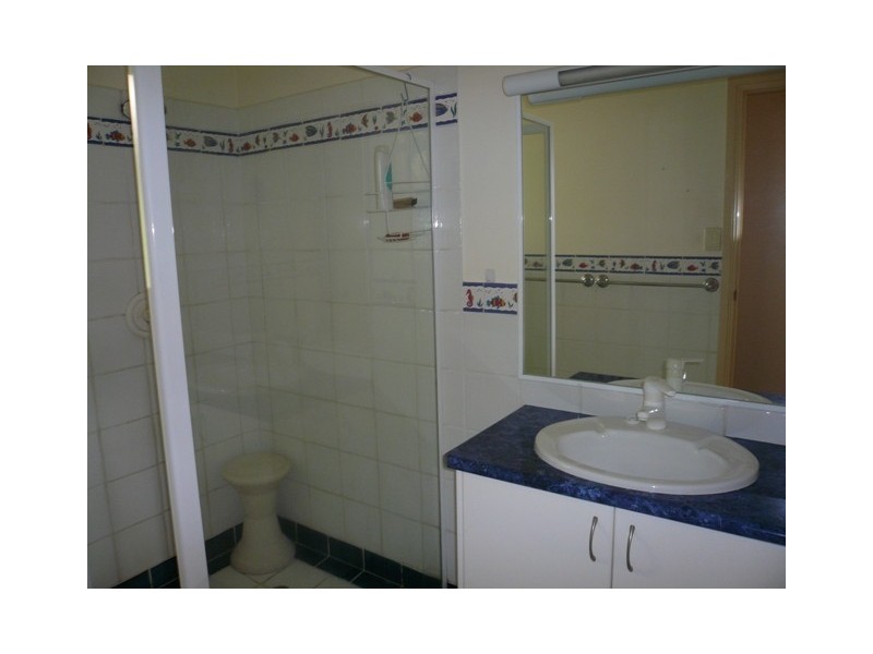 54 Scotts Road, Macleay Island QLD 4184