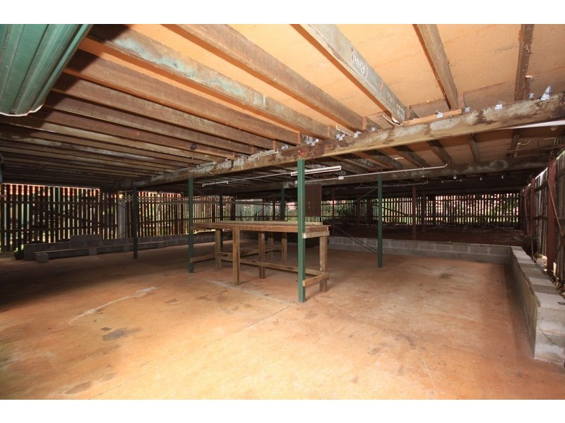 130 Western Road, Macleay Island QLD 4184