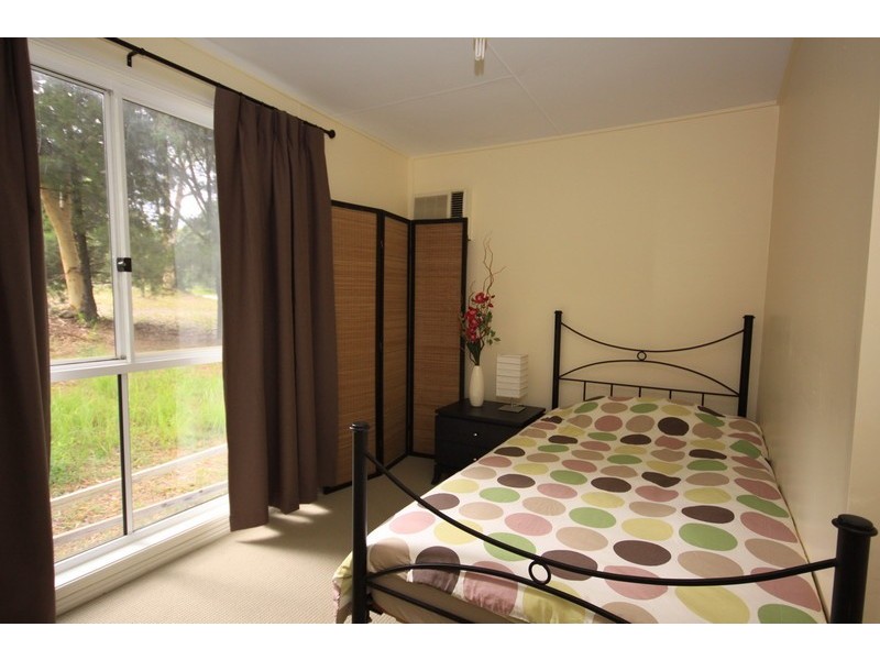 9 Aruma Street, Macleay Island QLD 4184