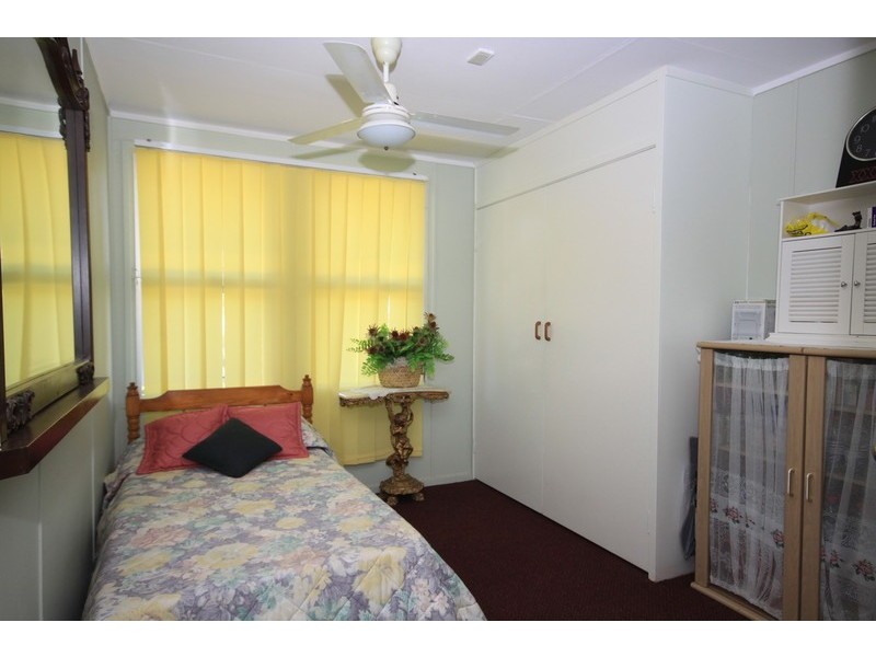 11 Lemontree Ave, Macleay Island QLD 4184