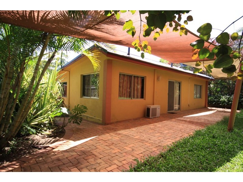 241 High Central Rd, Macleay Island QLD 4184