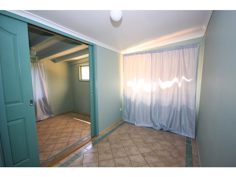 241 High Central Rd, Macleay Island QLD 4184