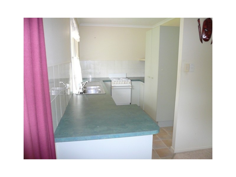 30 rhodes street, Macleay Island QLD 4184