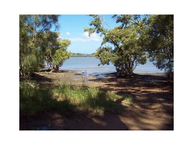 49 Orion Street, Macleay Island QLD 4184