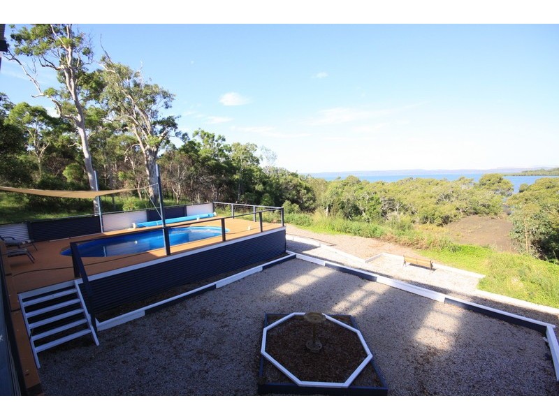 10 Kilto Lane, Macleay Island QLD 4184