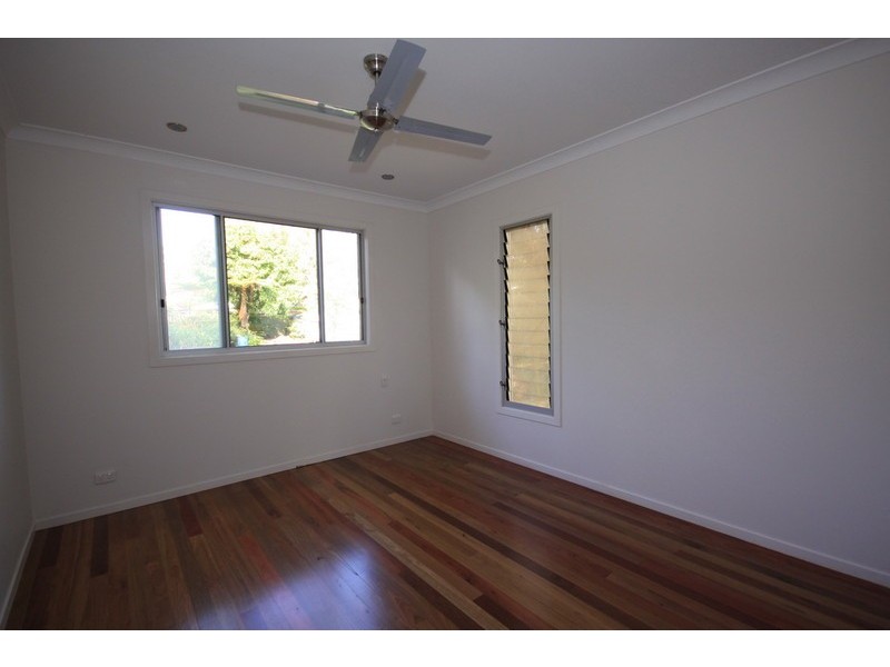 20 Tingara Street, Macleay Island QLD 4184