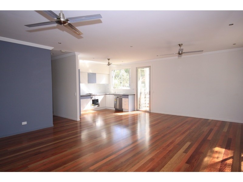 20 Tingara Street, Macleay Island QLD 4184