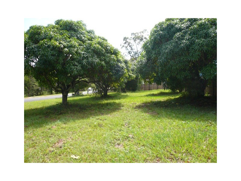 16 Alistair Court, Macleay Island QLD 4184