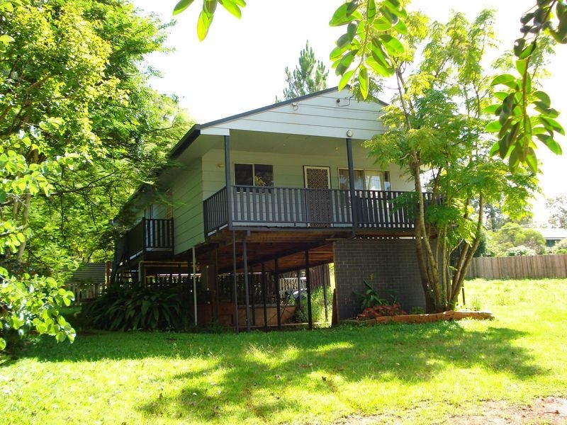 5 Nectar Street, Lamb Island QLD 4184