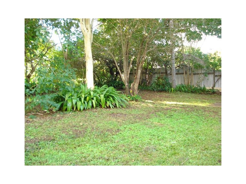 5 Nectar Street, Lamb Island QLD 4184
