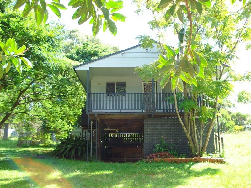 5 Nectar Street, Lamb Island QLD 4184