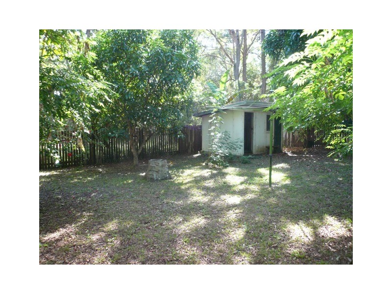 27 Noon-Muckle Street, Macleay Island QLD 4184