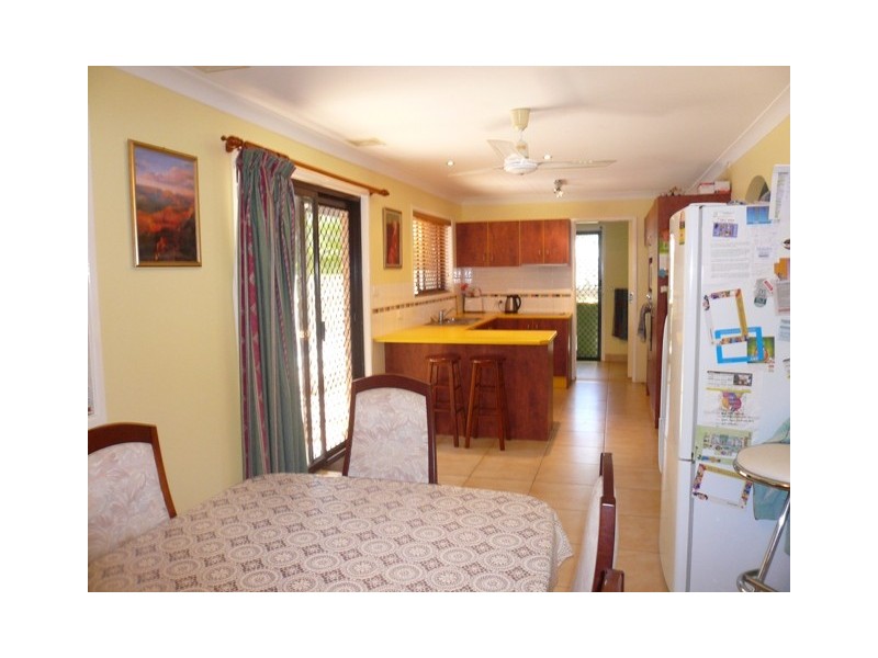 15 Kalara Street, Macleay Island QLD 4184