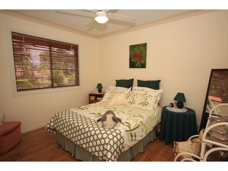 10  Dalpura Street, Macleay Island QLD 4184