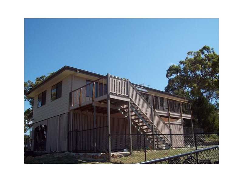 7 Koonwarra parade, Macleay Island QLD 4184