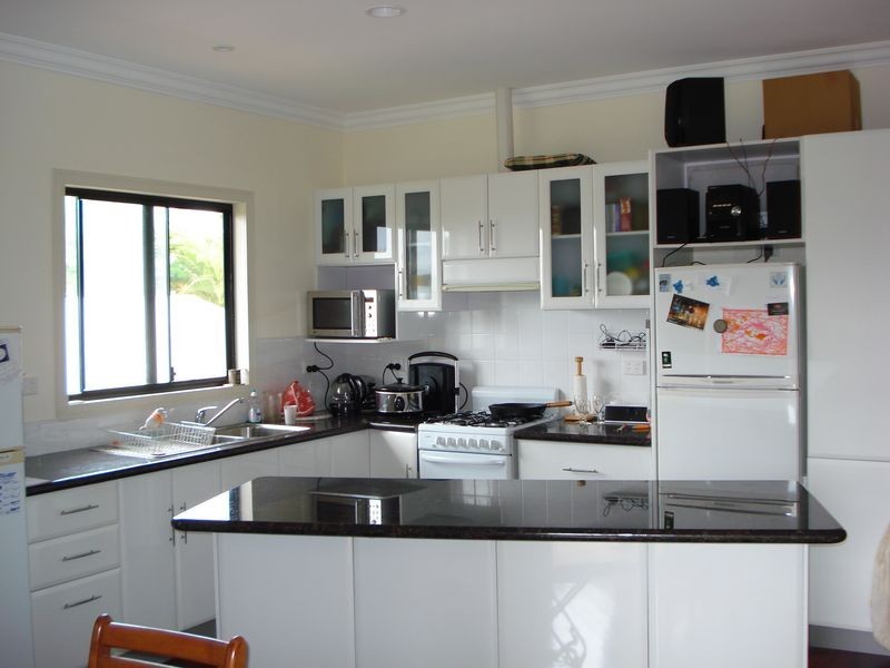 19 Pine Avenue, Lamb Island QLD 4184