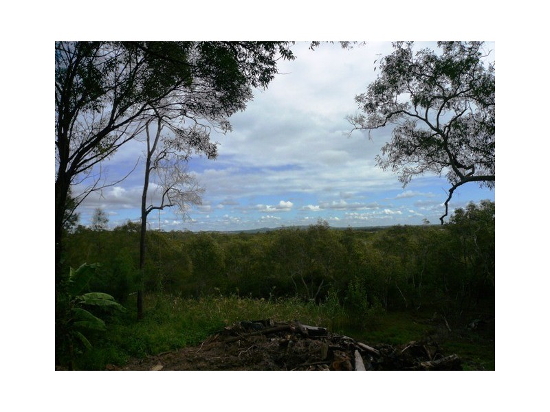 3 Swallow Road, Macleay Island QLD 4184