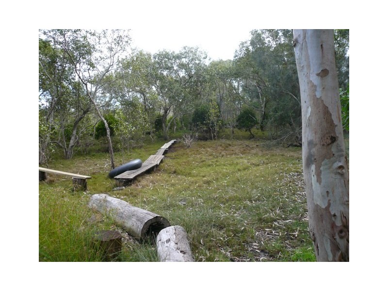3 Swallow Road, Macleay Island QLD 4184