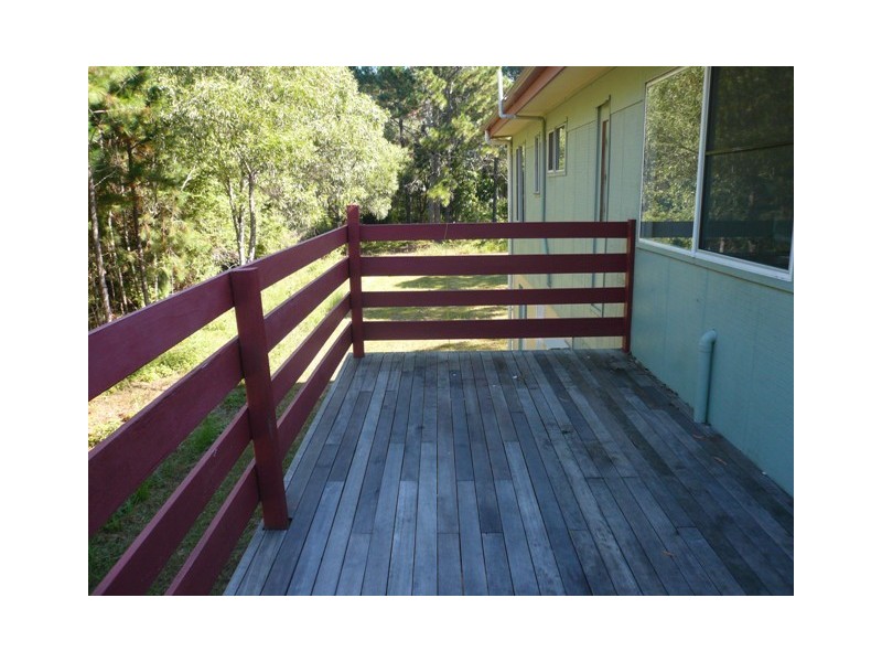 163 High Central Road, Macleay Island QLD 4184
