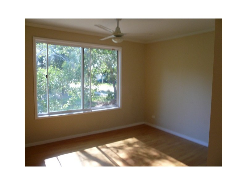 163 High Central Road, Macleay Island QLD 4184