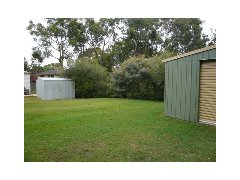 5 Arthur Street, Macleay Island QLD 4184