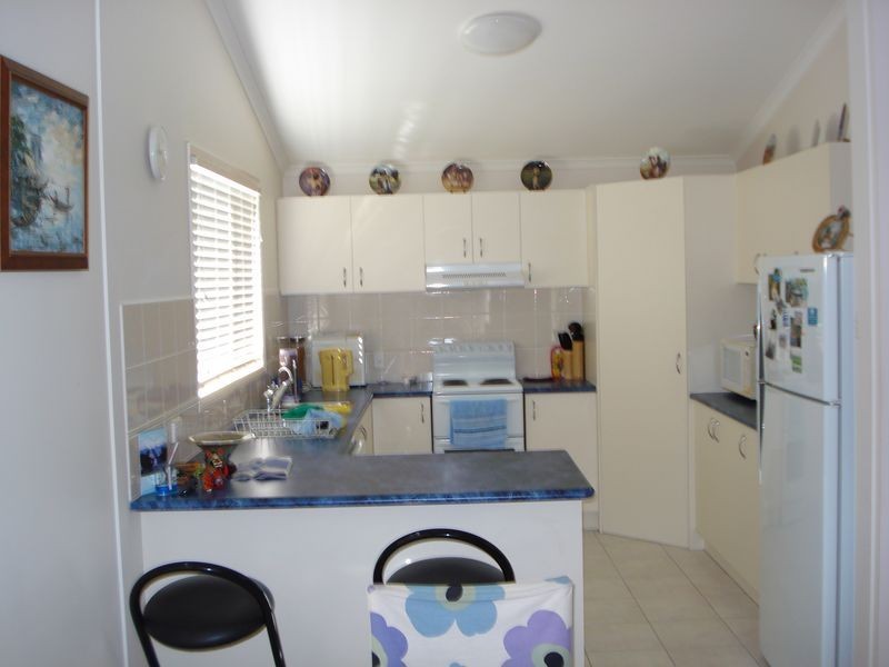 1 Link Street, Lamb Island QLD 4184