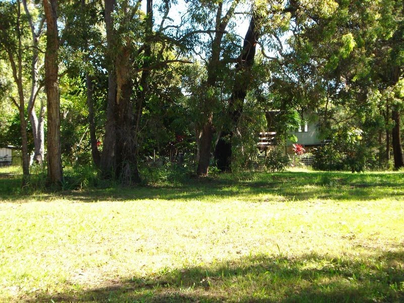 5 Pindarri Street, Lamb Island QLD 4184