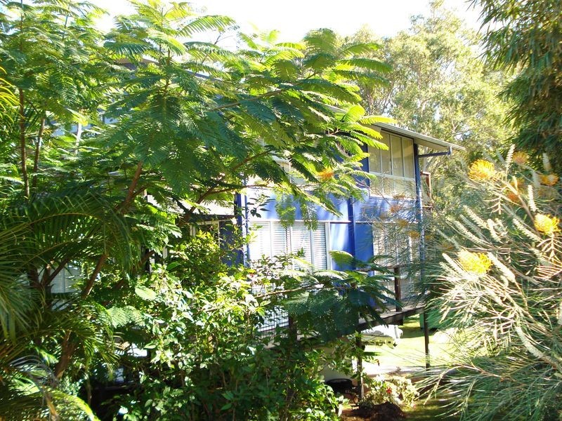 158 Lucas Drive, Lamb Island QLD 4184