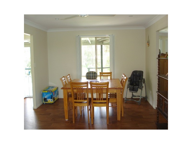 8-10 Cressy Street, Macleay Island QLD 4184