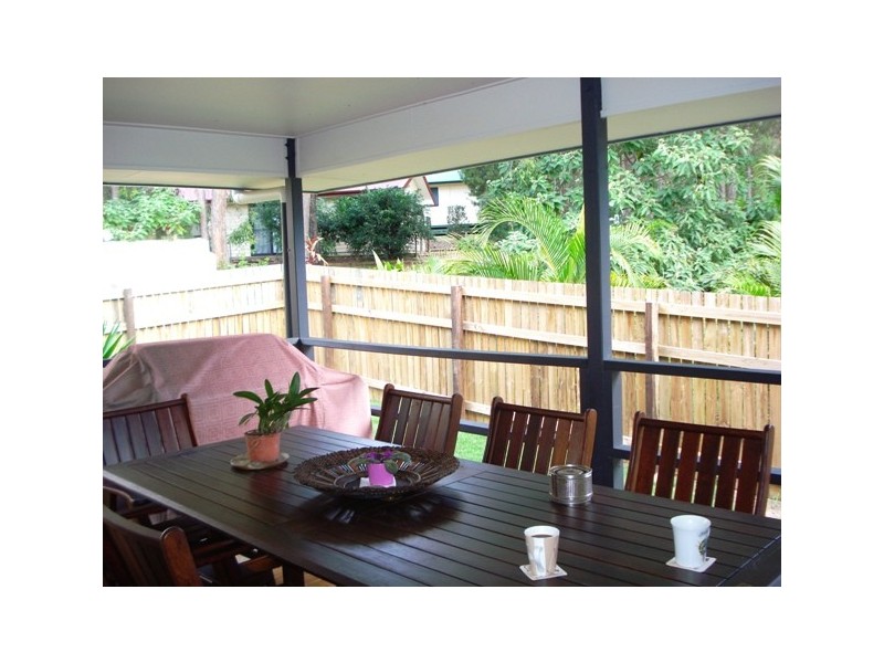 115 High Central Road, Macleay Island QLD 4184