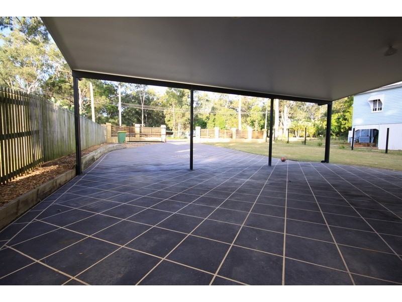 91 Coondooroopa Drive, Macleay Island QLD 4184