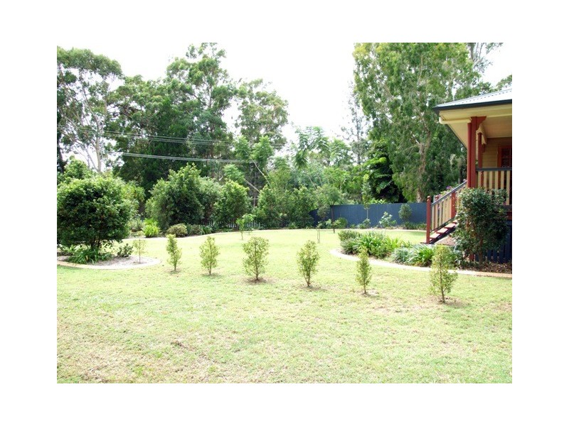 34 President Terrace, Macleay Island QLD 4184