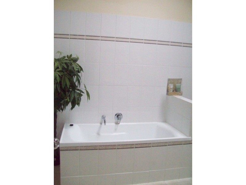 25 Benowa, Macleay Island QLD 4184