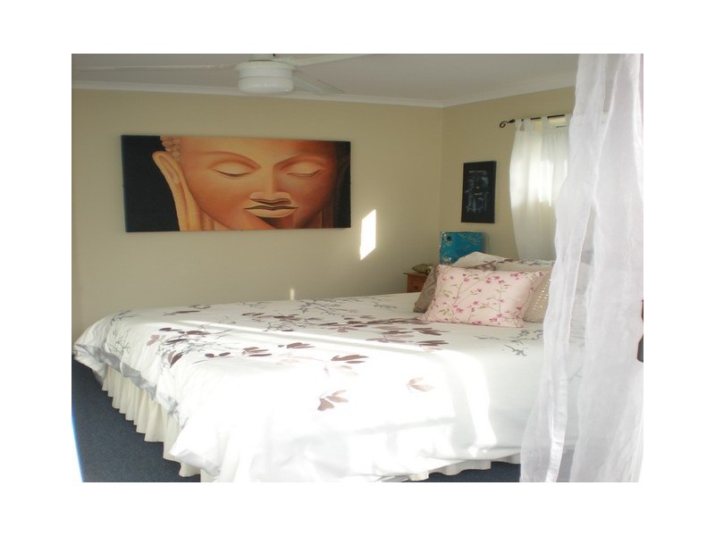 35 Francis Road, Macleay Island QLD 4184