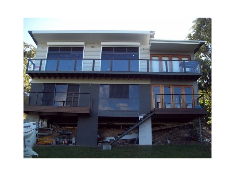 28 Coorong, Macleay Island QLD 4184
