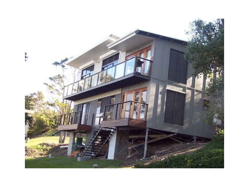 28 Coorong, Macleay Island QLD 4184