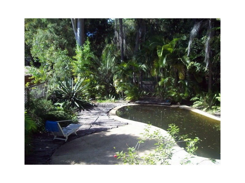 2-4 Eumina, Macleay Island QLD 4184