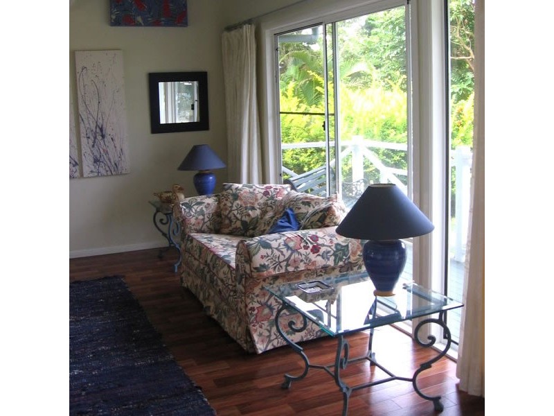 59 Noyes Avenue, Karragarra Island QLD 4184