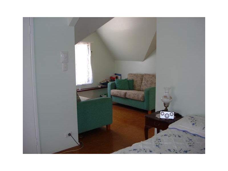 13 Michael Avenue, Lamb Island QLD 4184