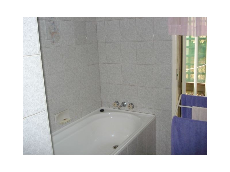 13 Michael Avenue, Lamb Island QLD 4184