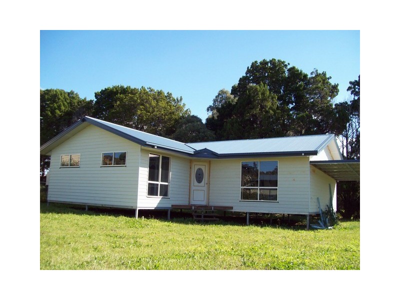 35 LONICERA, Macleay Island QLD 4184
