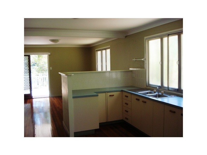 18 Devaney Street, Macleay Island QLD 4184