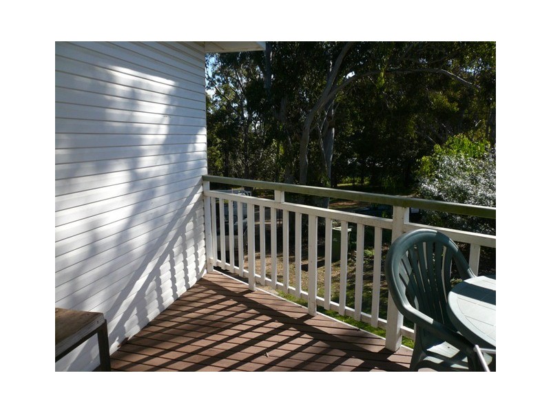 18 Devaney Street, Macleay Island QLD 4184