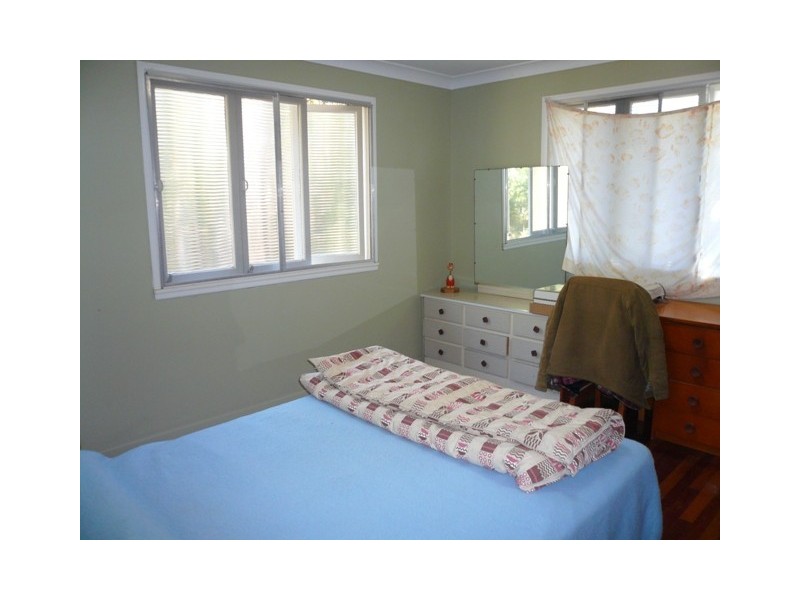 18 Devaney Street, Macleay Island QLD 4184