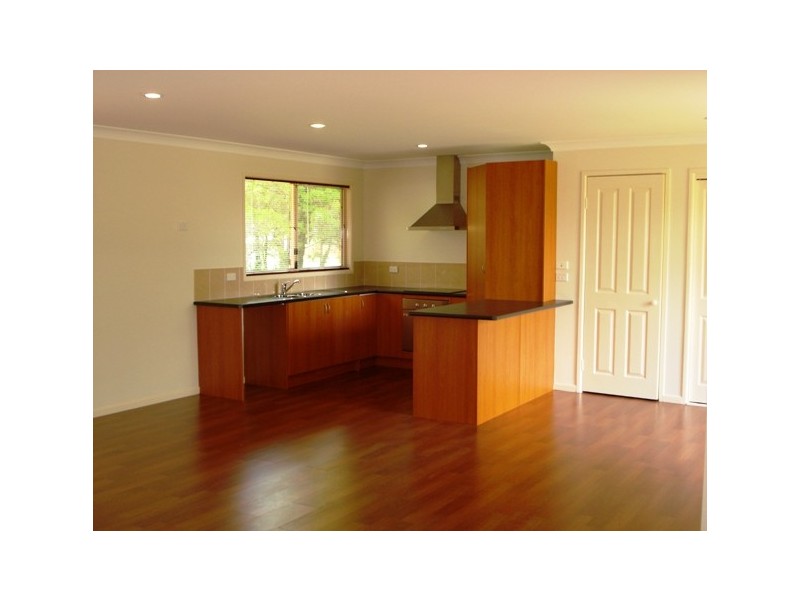 187 High Central Road, Macleay Island QLD 4184