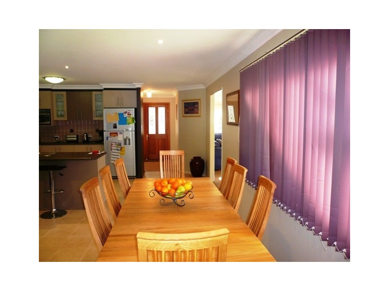 24-26 Natone Terrace, Macleay Island QLD 4184