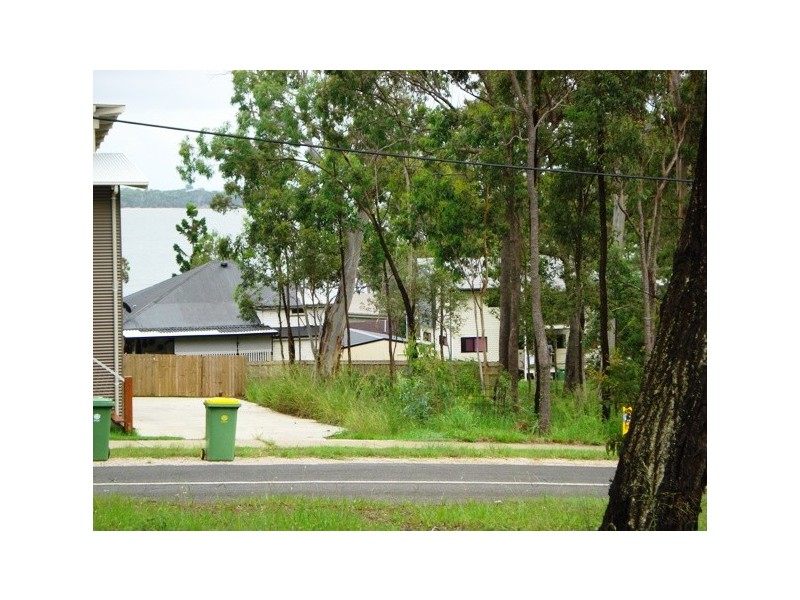 222 Kate Street, Macleay Island QLD 4184